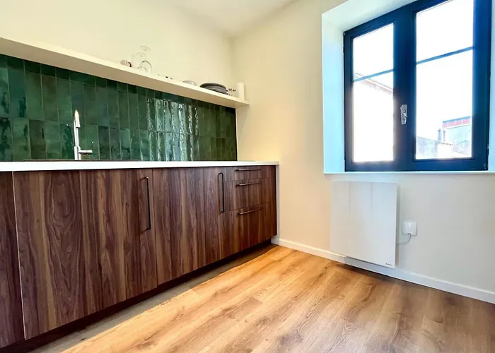 Apartament Pepiniere Renove Et Equipe *